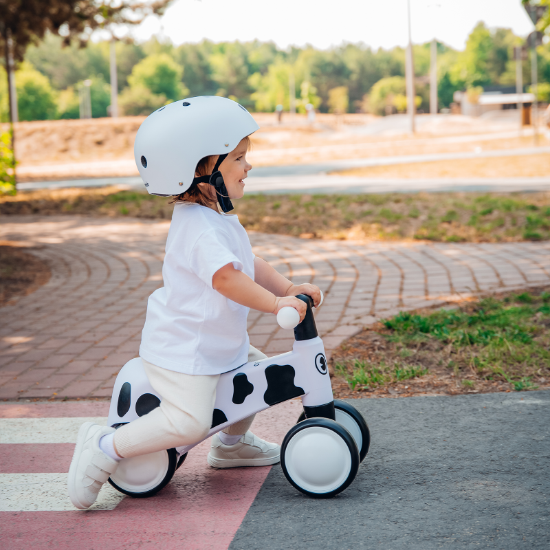 Lionelo Sammy White - Біговел від 1 року