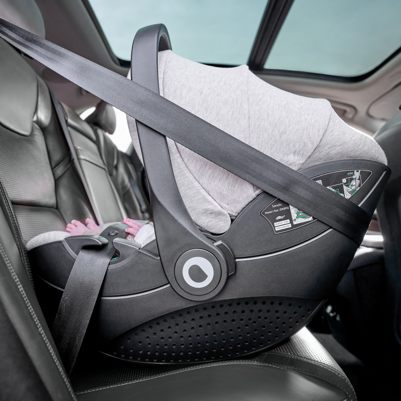 Lionelo Moxie i-Size Black Carbon - Автокрісло